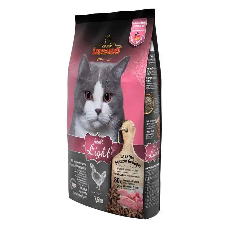 Leonardo Adulto Light 2kg 🐱🍃, ideal para gatos con sobrepeso o esterilizados. Bajo en calorías, rico en proteínas, con krill y semillas de chía para salud y forma física.