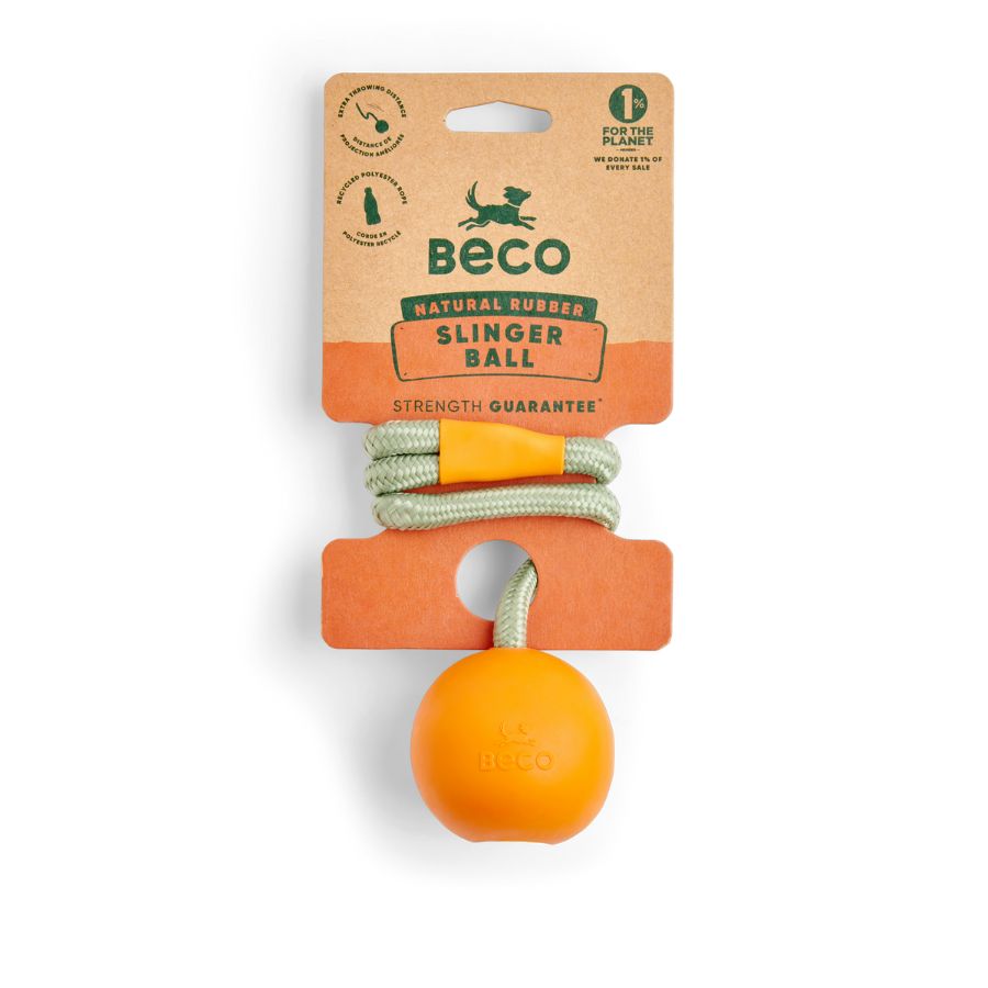 Pelota para Lanzar de Goma Natural Beco 🐾, con cuerda reciclada y aroma a vainilla. Resistente y perfecta para juegos interactivos. Colores amarillo y naranja.